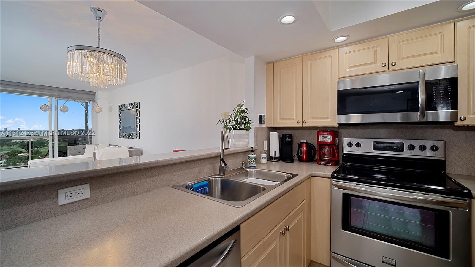 5600 Collins Ave Unit: 16L