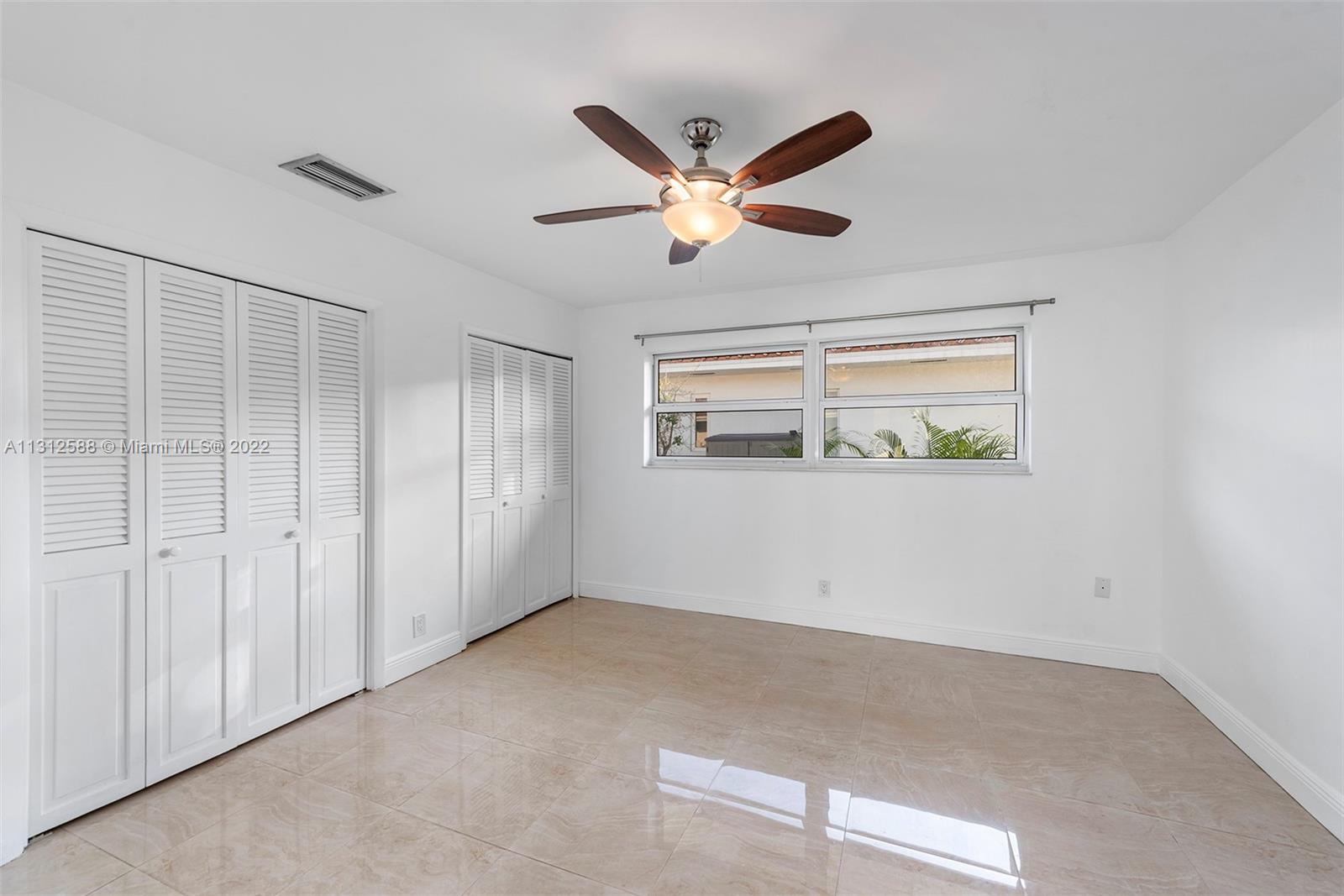 461 Alamanda Dr
