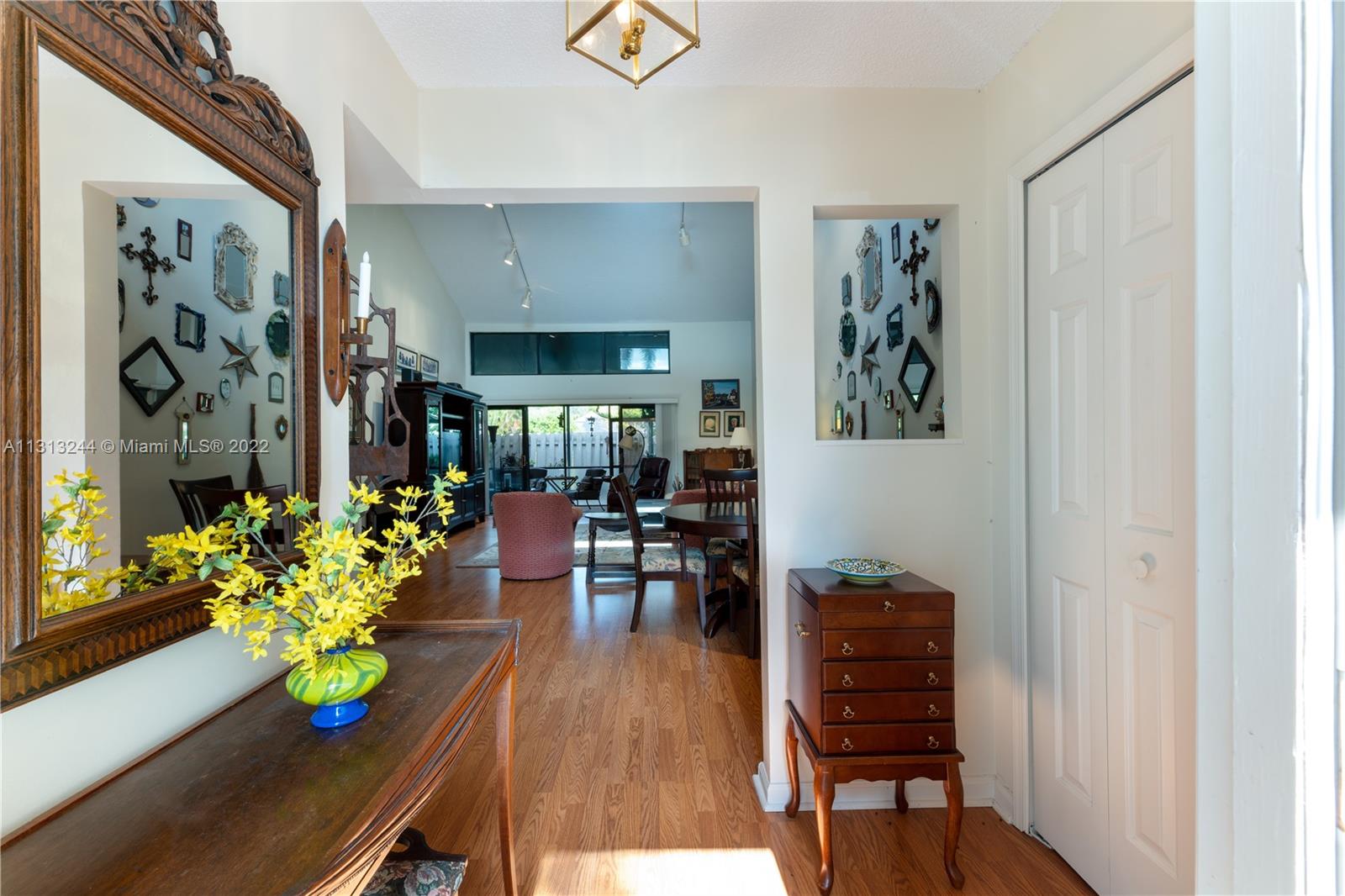 5041 Thyme Dr Unit: 5041