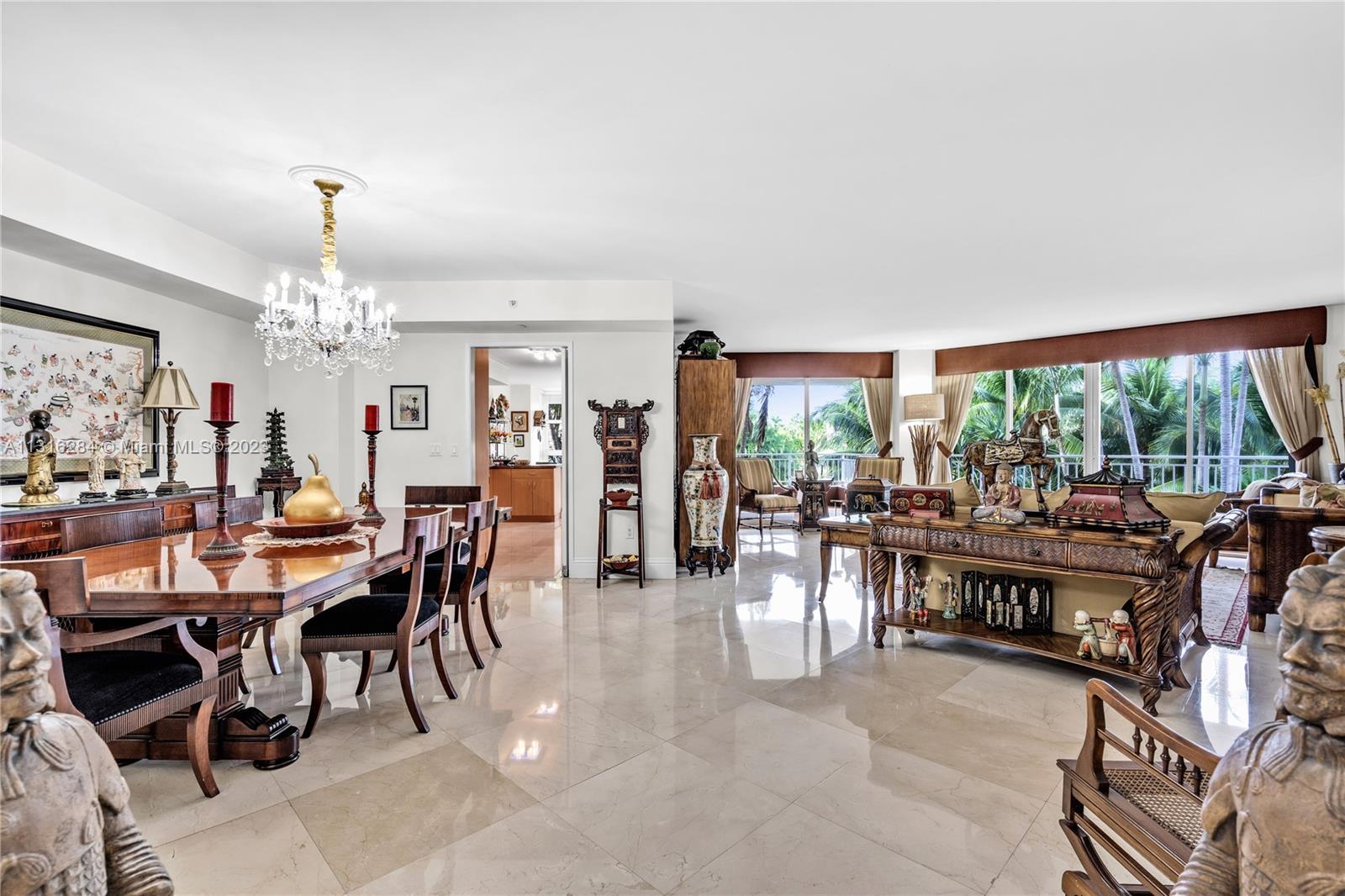765 Crandon Blvd Unit: 207