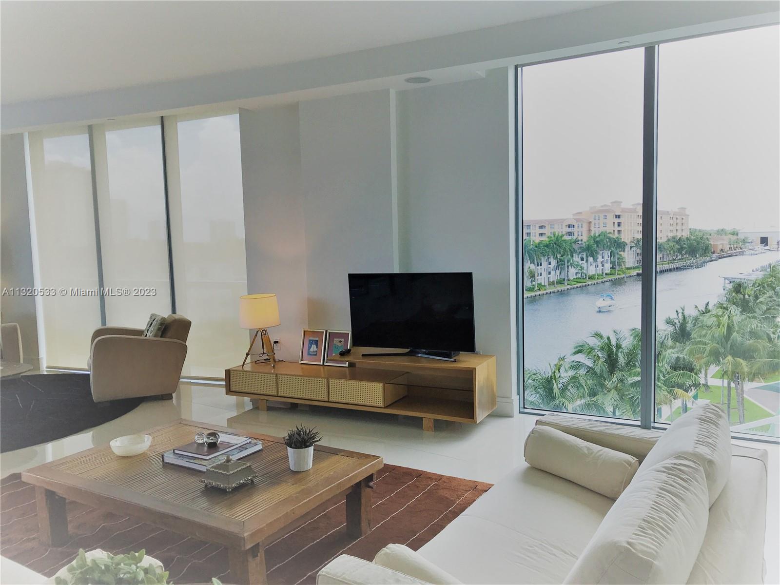 3250 NE 188 St Unit: 401