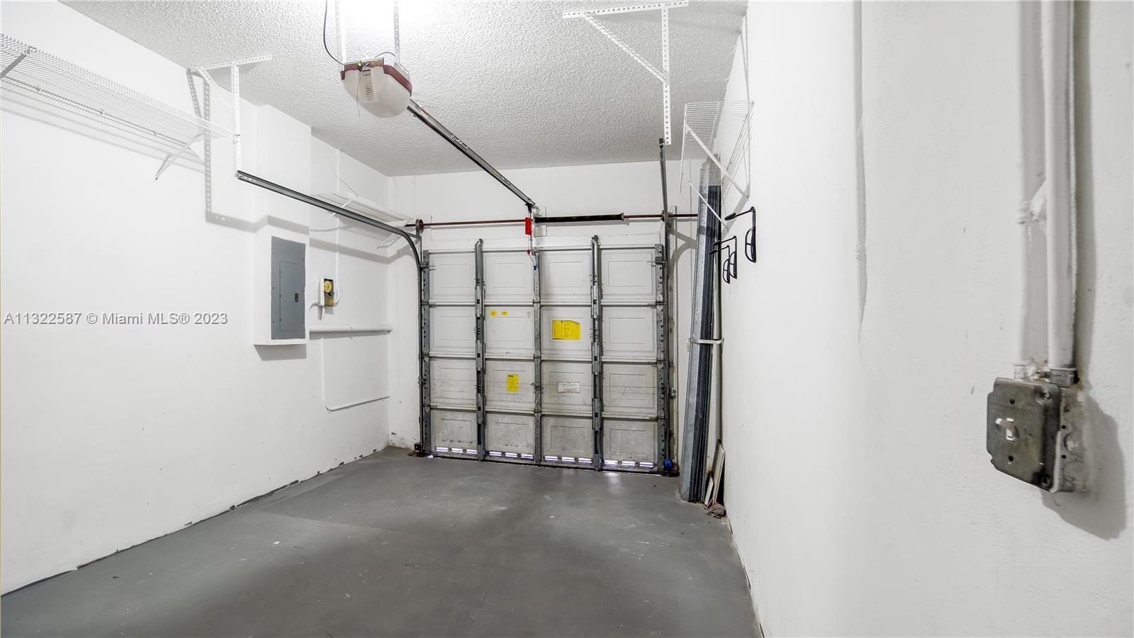 1130 Chestnut Ln Unit: 1130