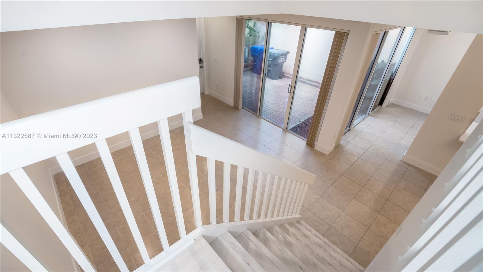 1130 Chestnut Ln Unit: 1130