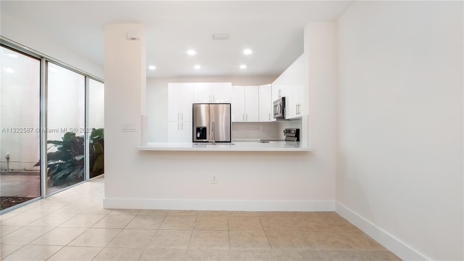1130 Chestnut Ln Unit: 1130