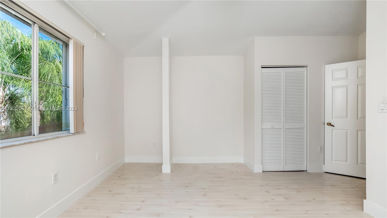 1130 Chestnut Ln Unit: 1130
