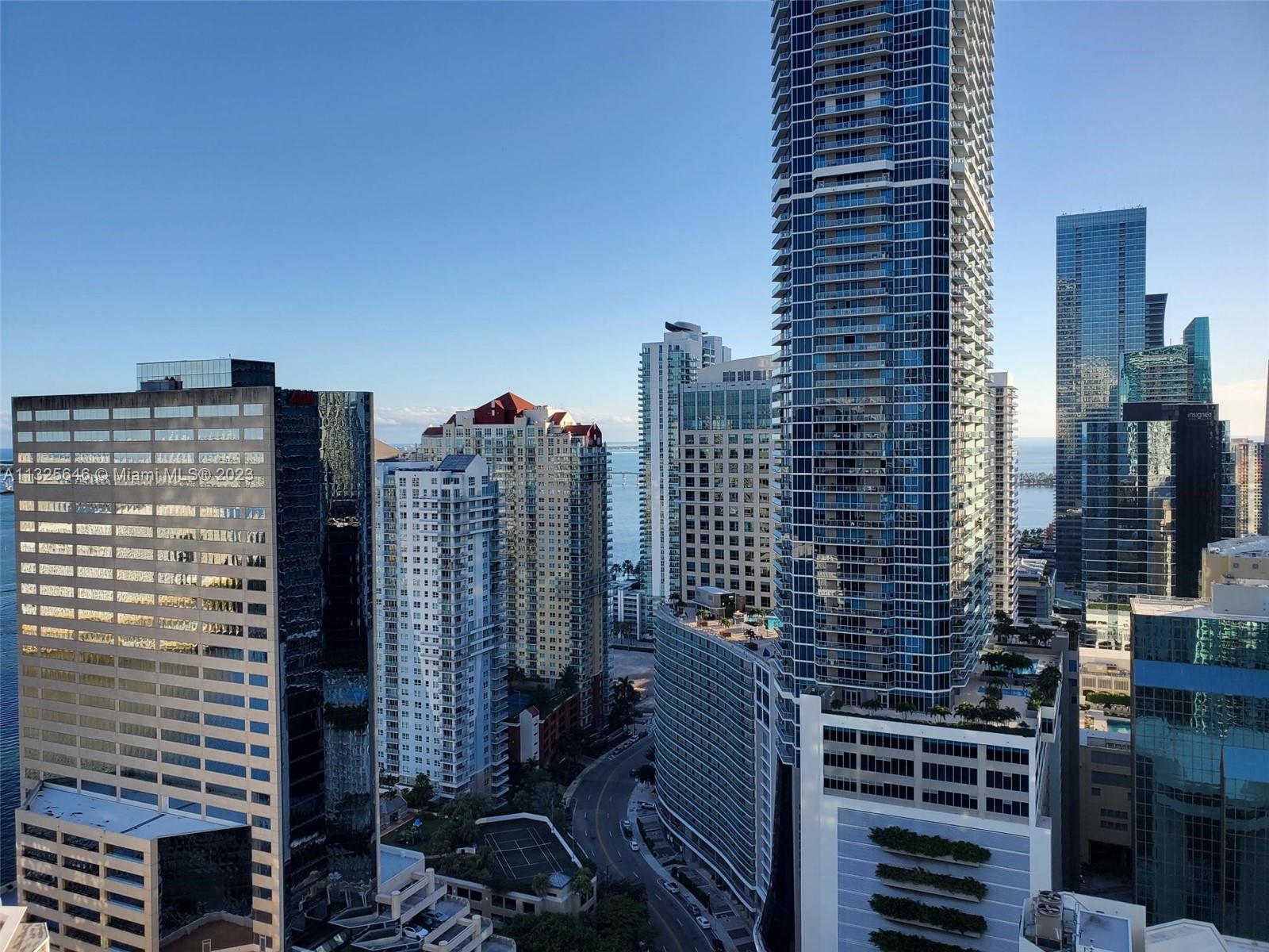950 BRICKELL BAY DR Unit: 3405