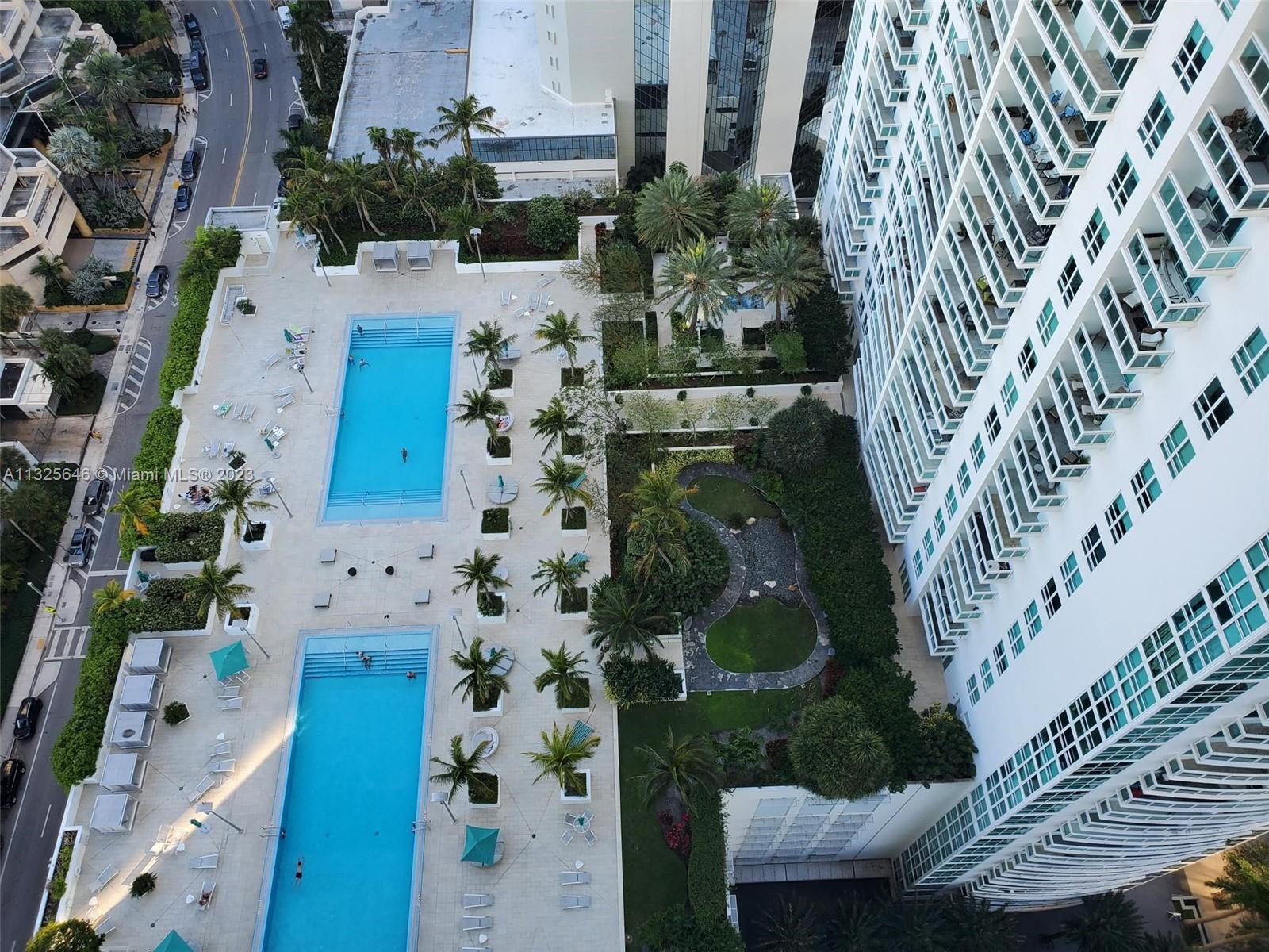 950 BRICKELL BAY DR Unit: 3405