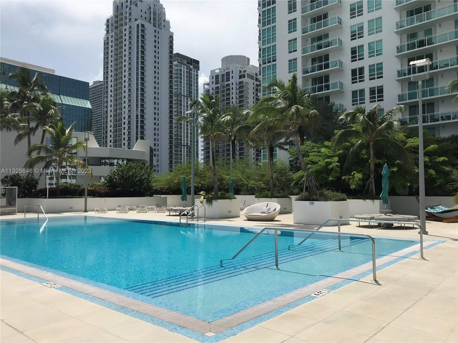 950 BRICKELL BAY DR Unit: 3405