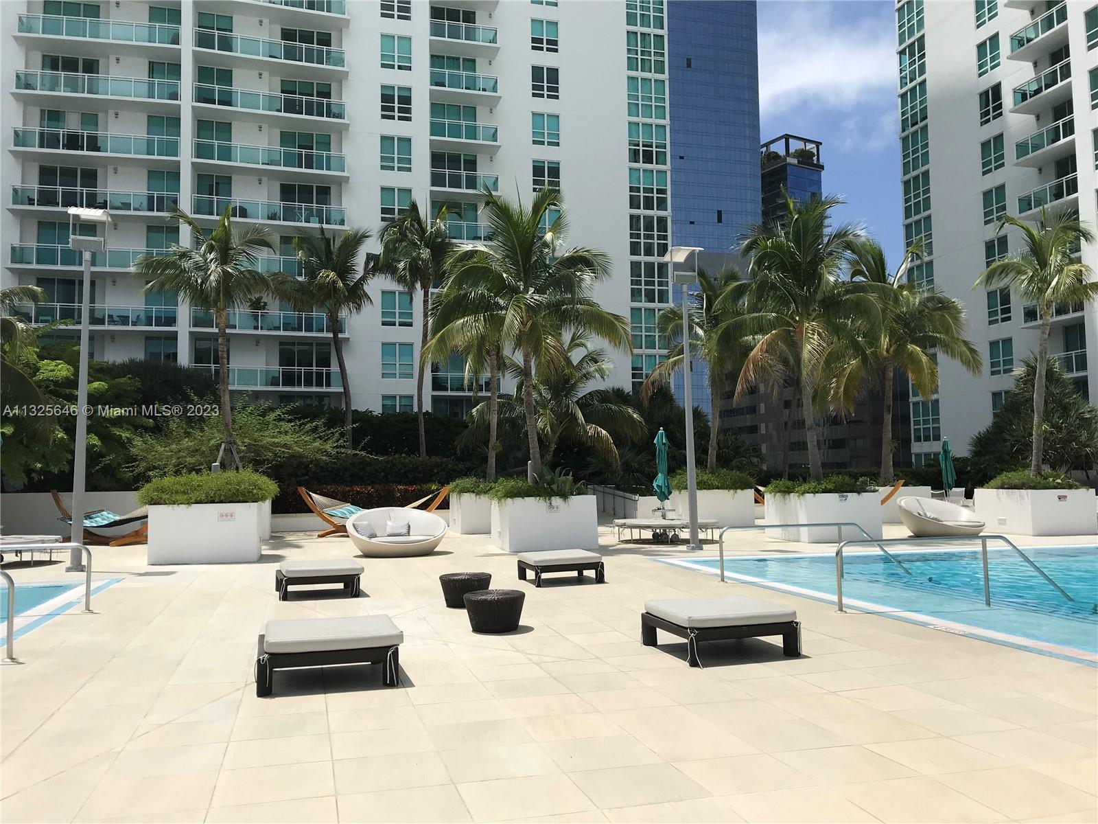 950 BRICKELL BAY DR Unit: 3405