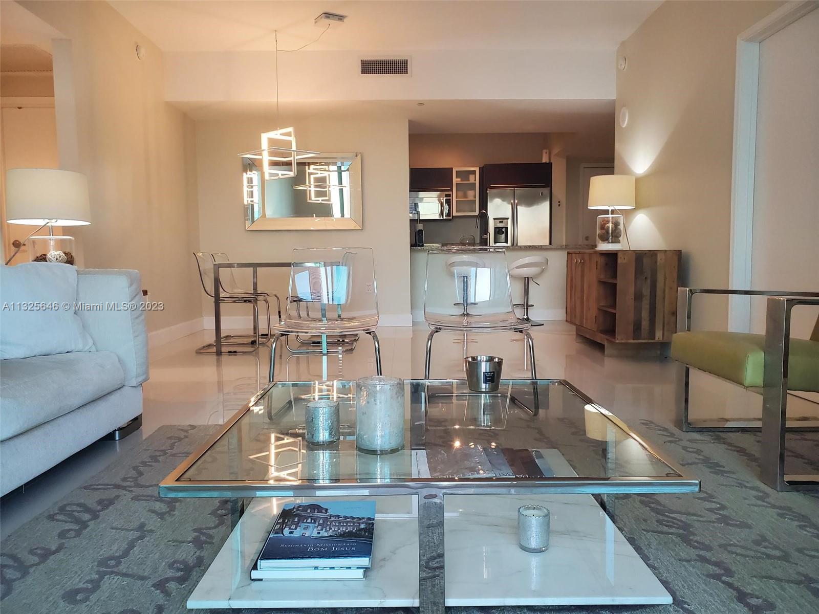 950 BRICKELL BAY DR Unit: 3405