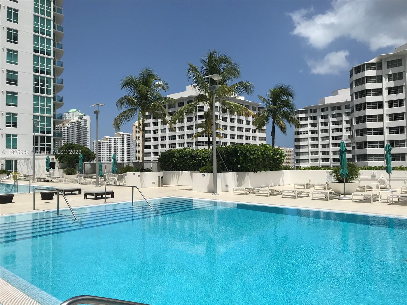 950 BRICKELL BAY DR Unit: 3405