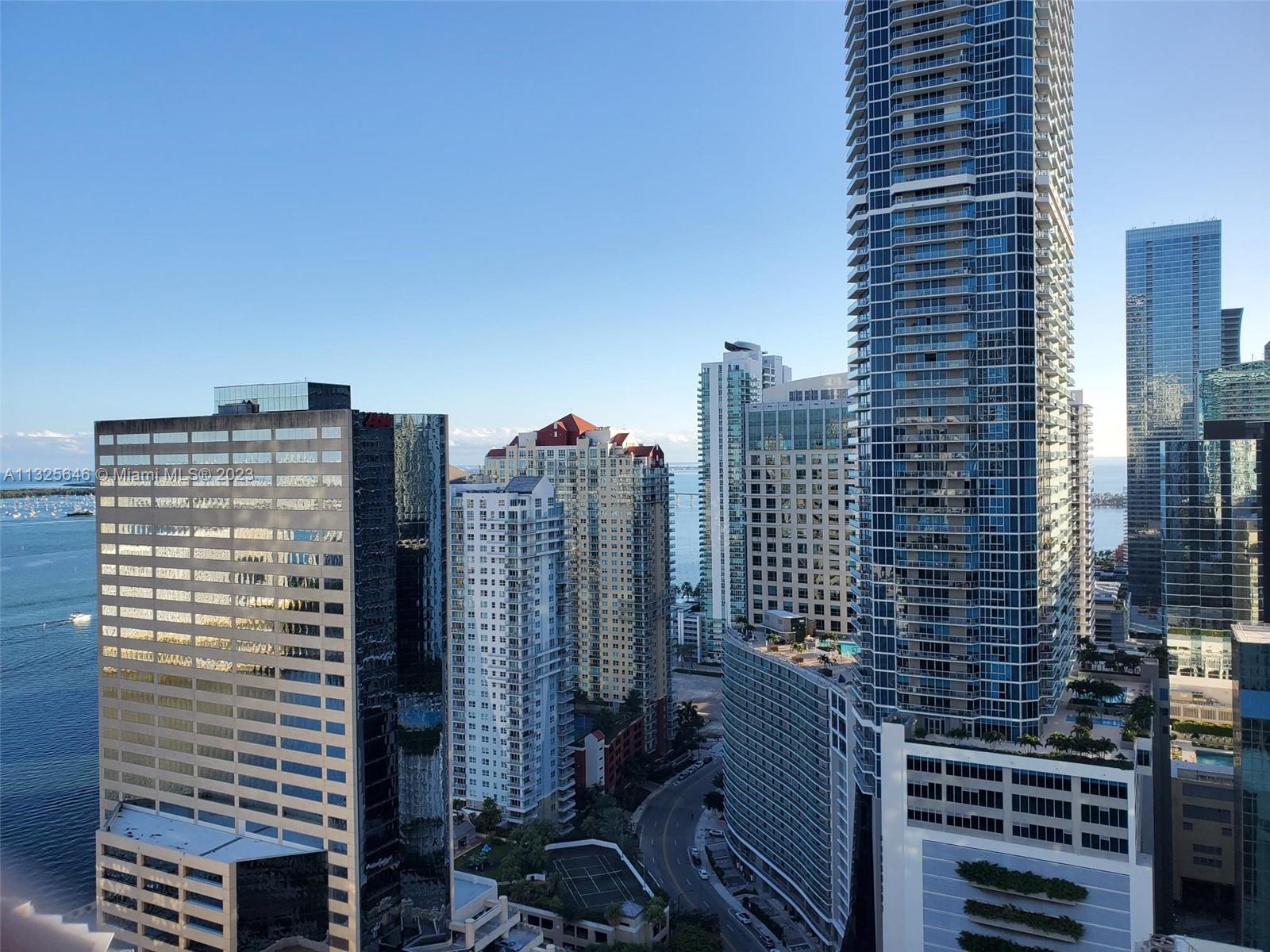 950 BRICKELL BAY DR Unit: 3405