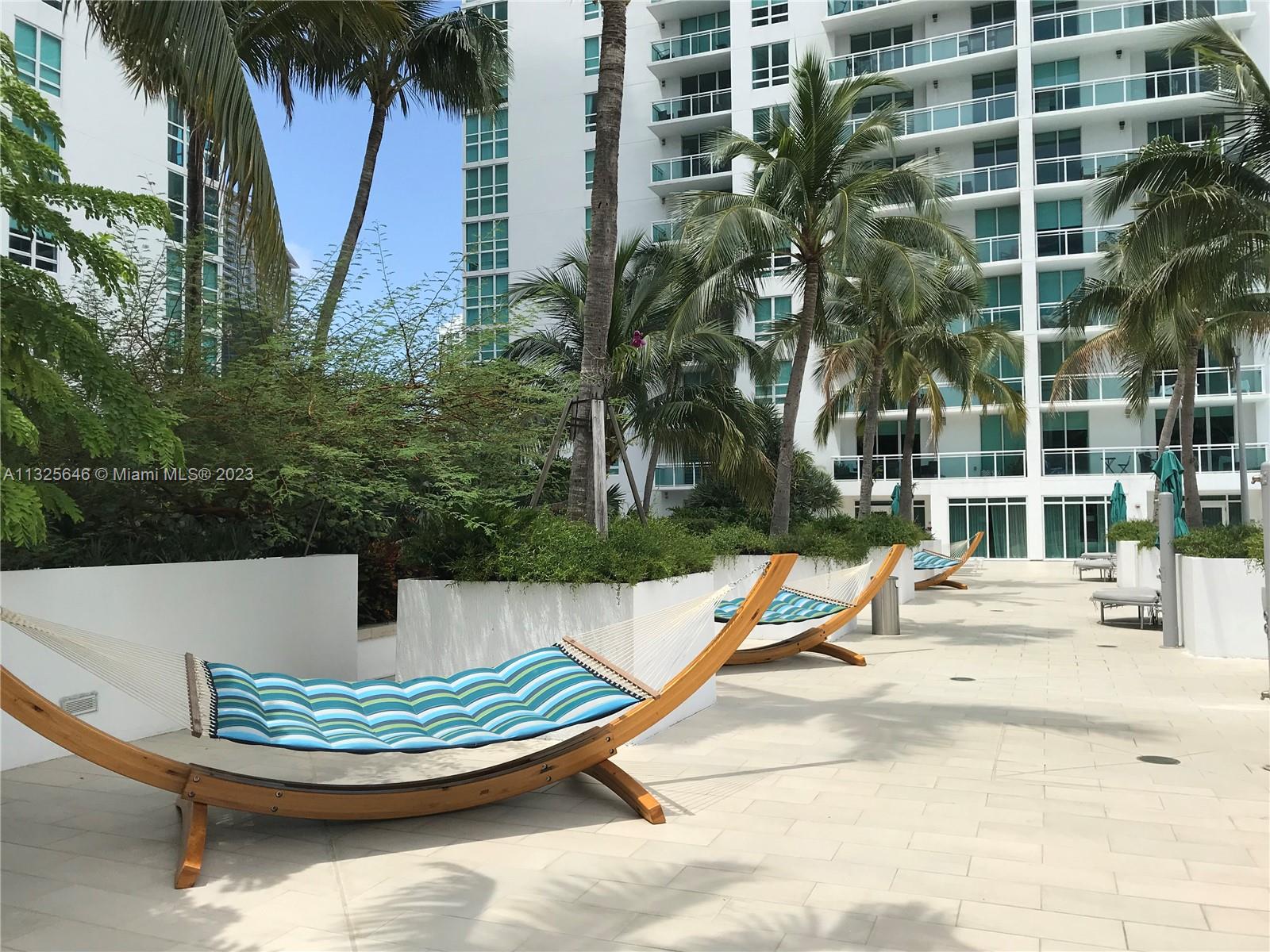 950 BRICKELL BAY DR Unit: 3405