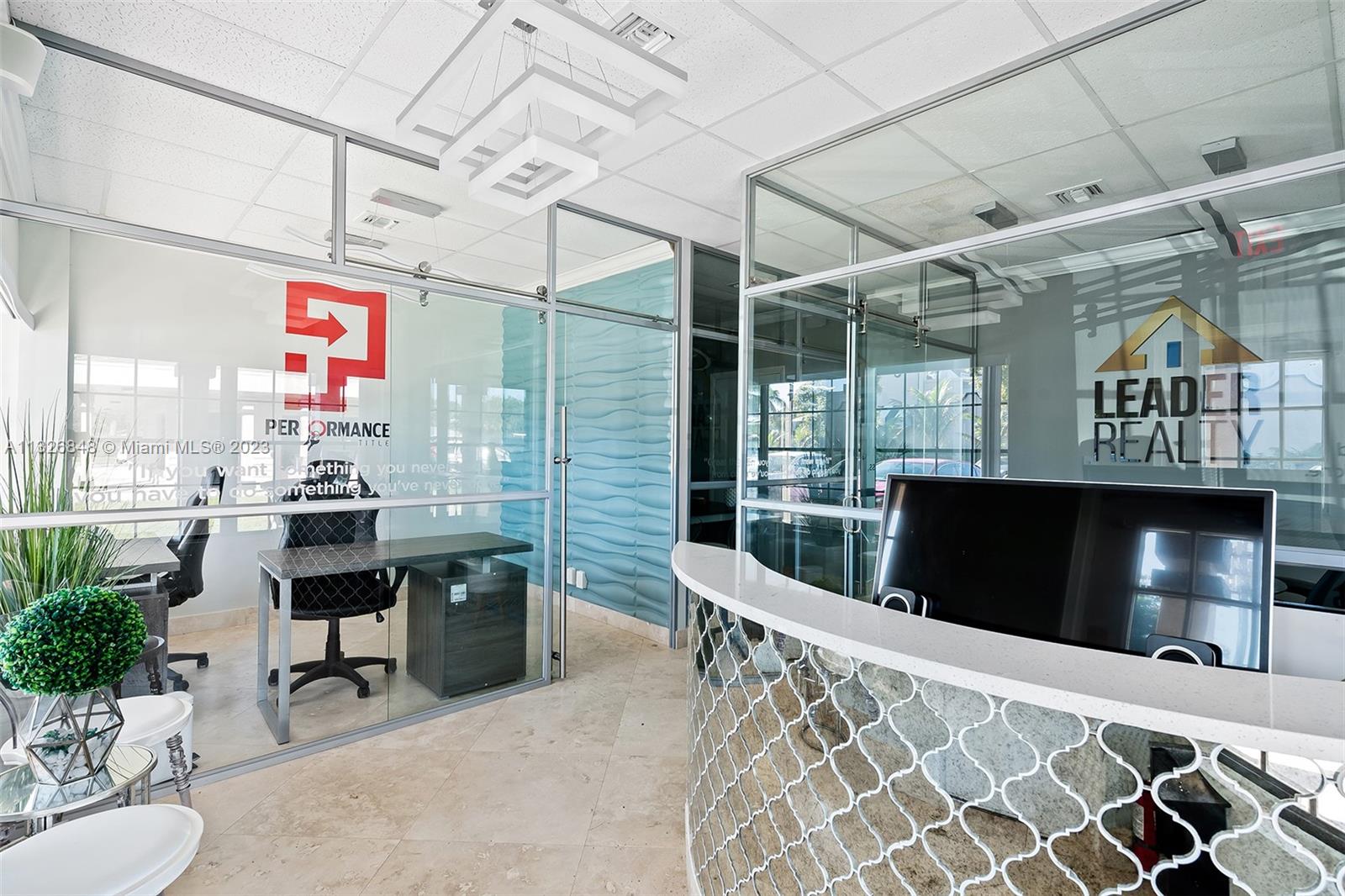 5329 Atlantic Ave Unit: 204