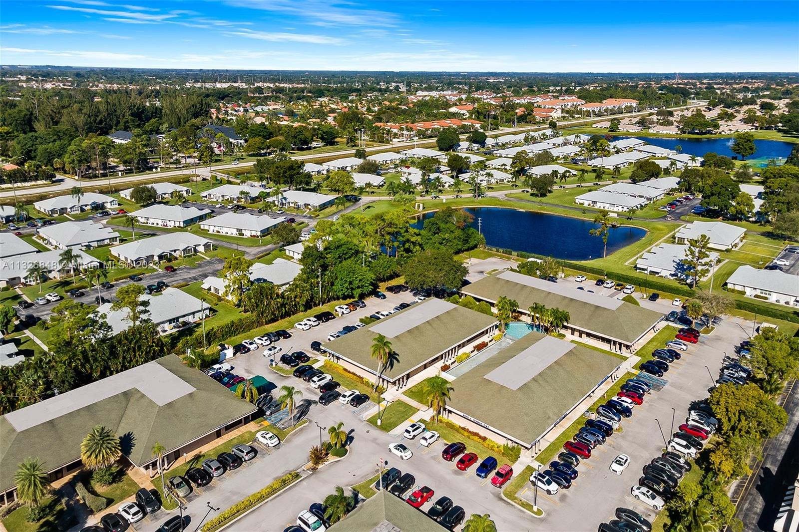 5329 Atlantic Ave Unit: 204