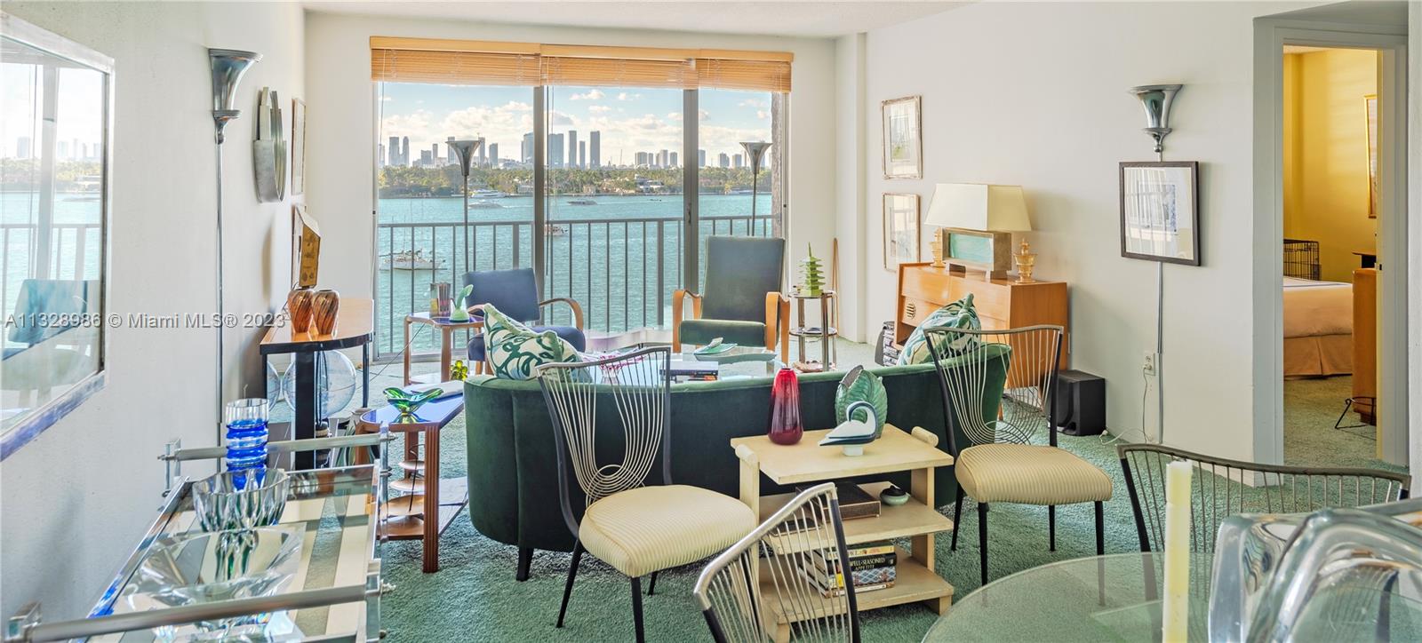 800 West Ave Unit: 717