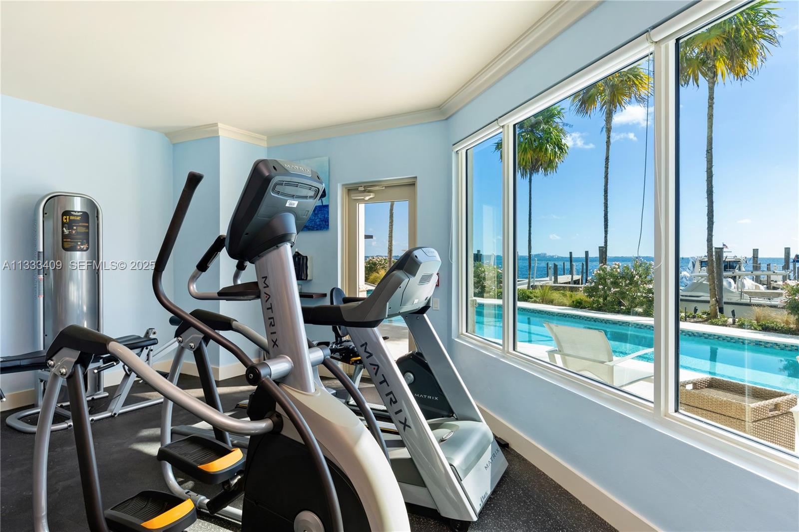 1660 W Glencoe St Unit: 302