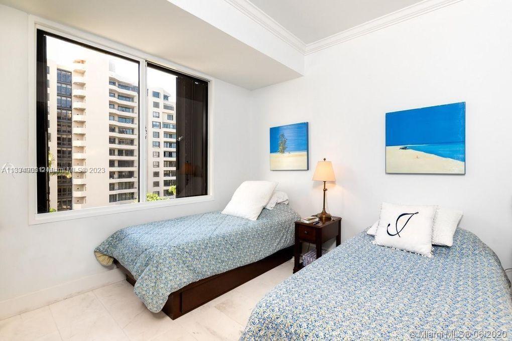 201 Crandon Blvd Unit: 528