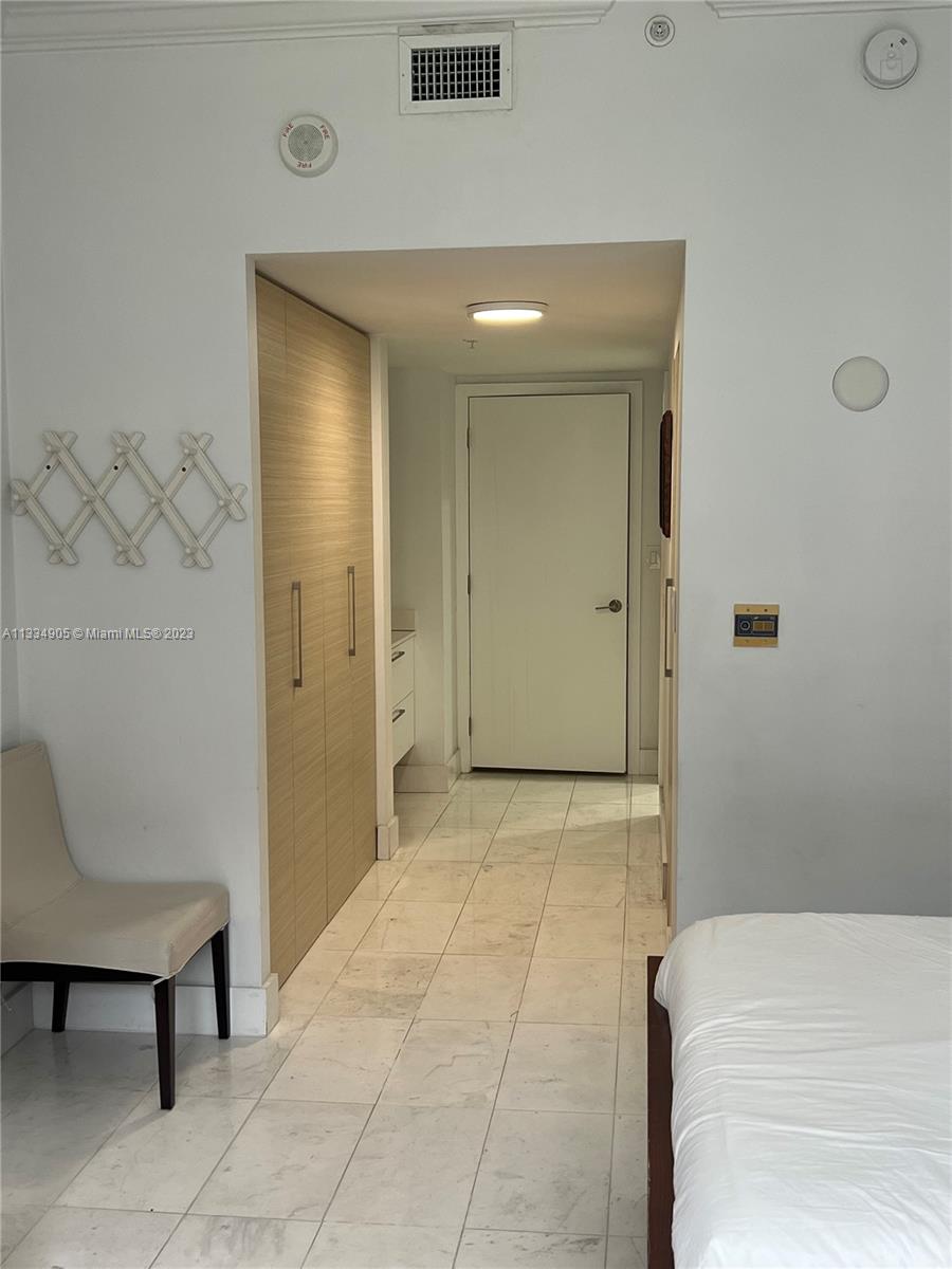201 Crandon Blvd Unit: 528