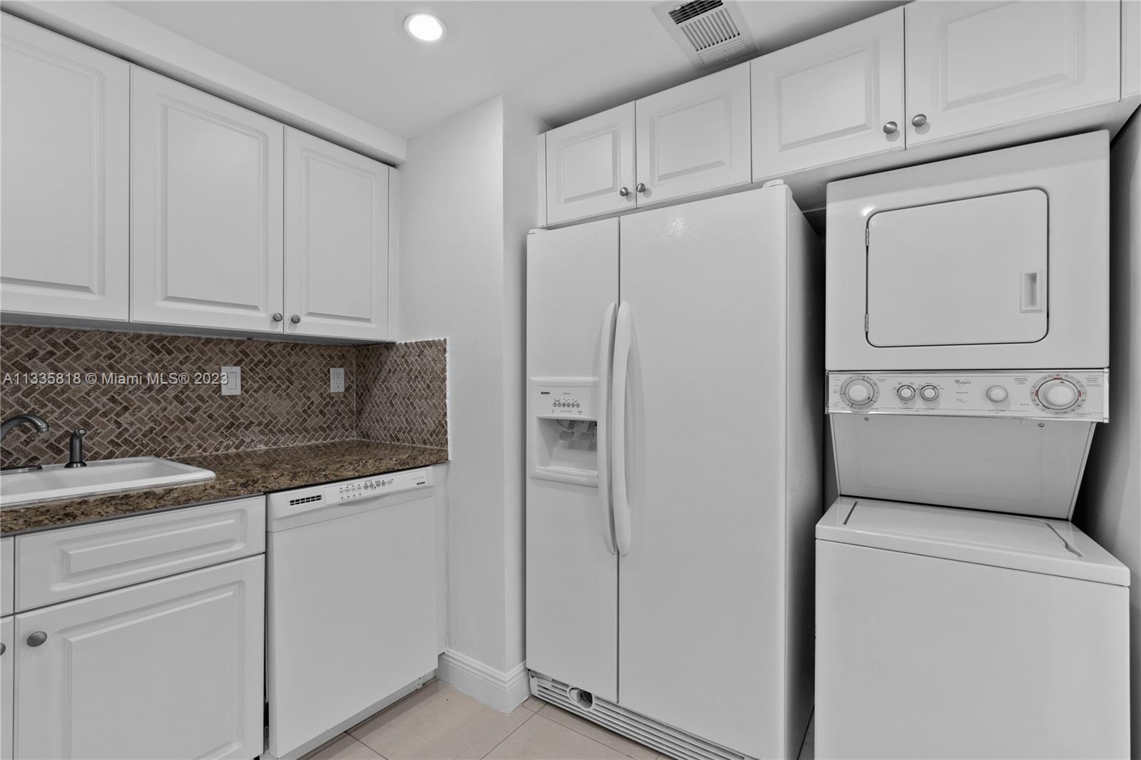 1450 E Brickell Bay Dr Unit: 1603