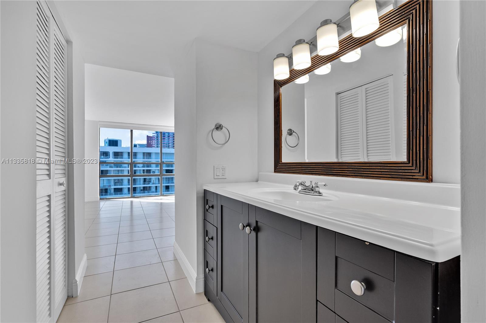 1450 E Brickell Bay Dr Unit: 1603