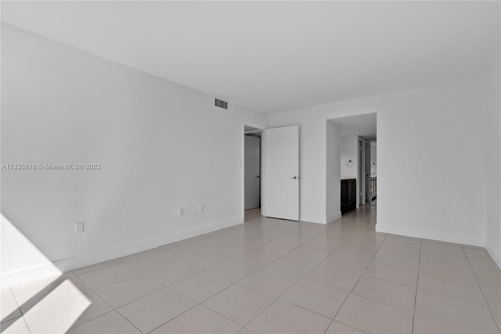 1450 E Brickell Bay Dr Unit: 1603