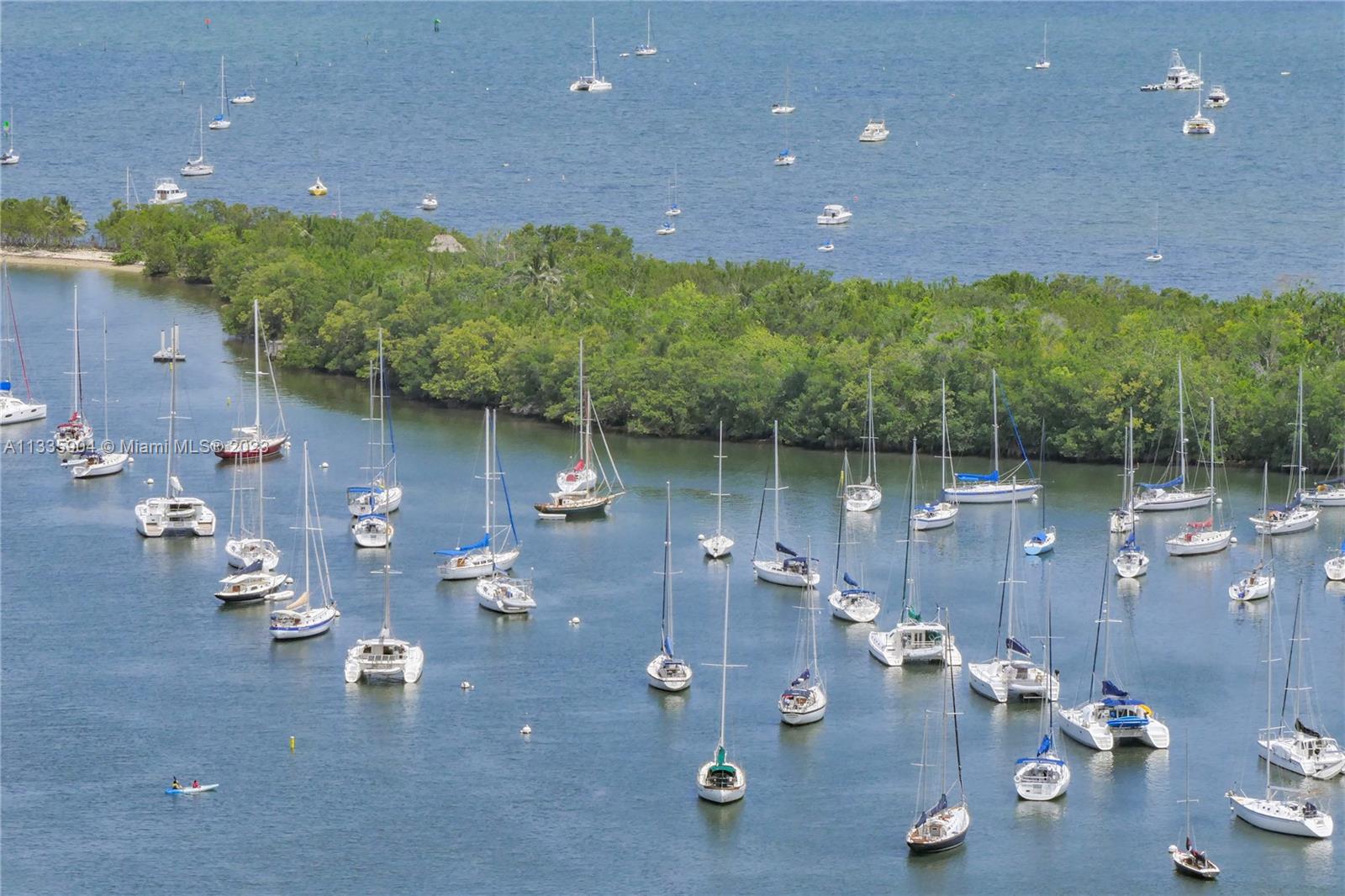 2821 S Bayshore Dr Unit: 7D