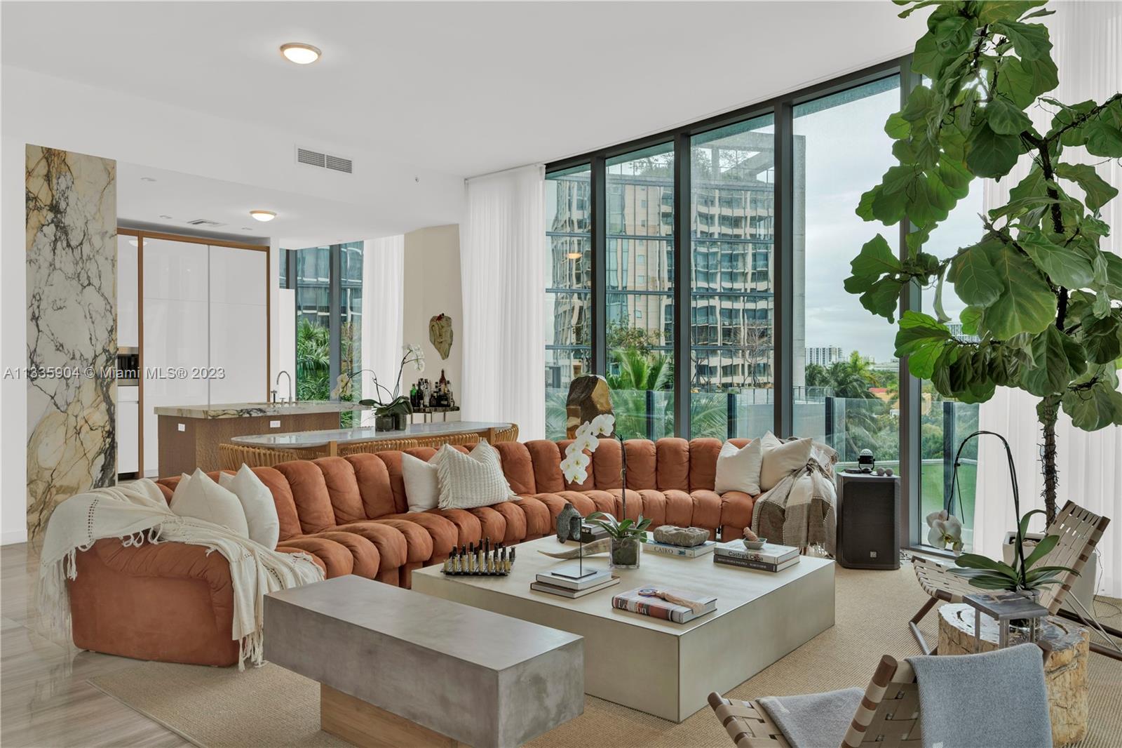 2821 S Bayshore Dr Unit: 7D