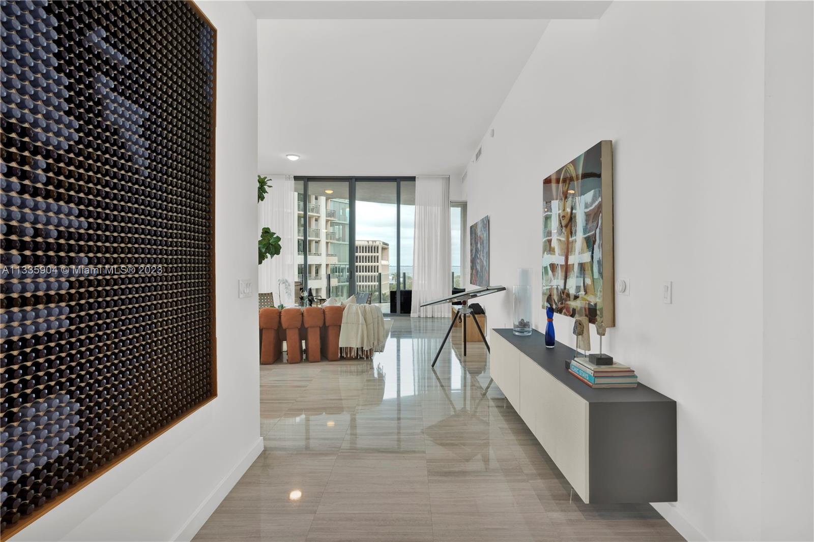 2821 S Bayshore Dr Unit: 7D