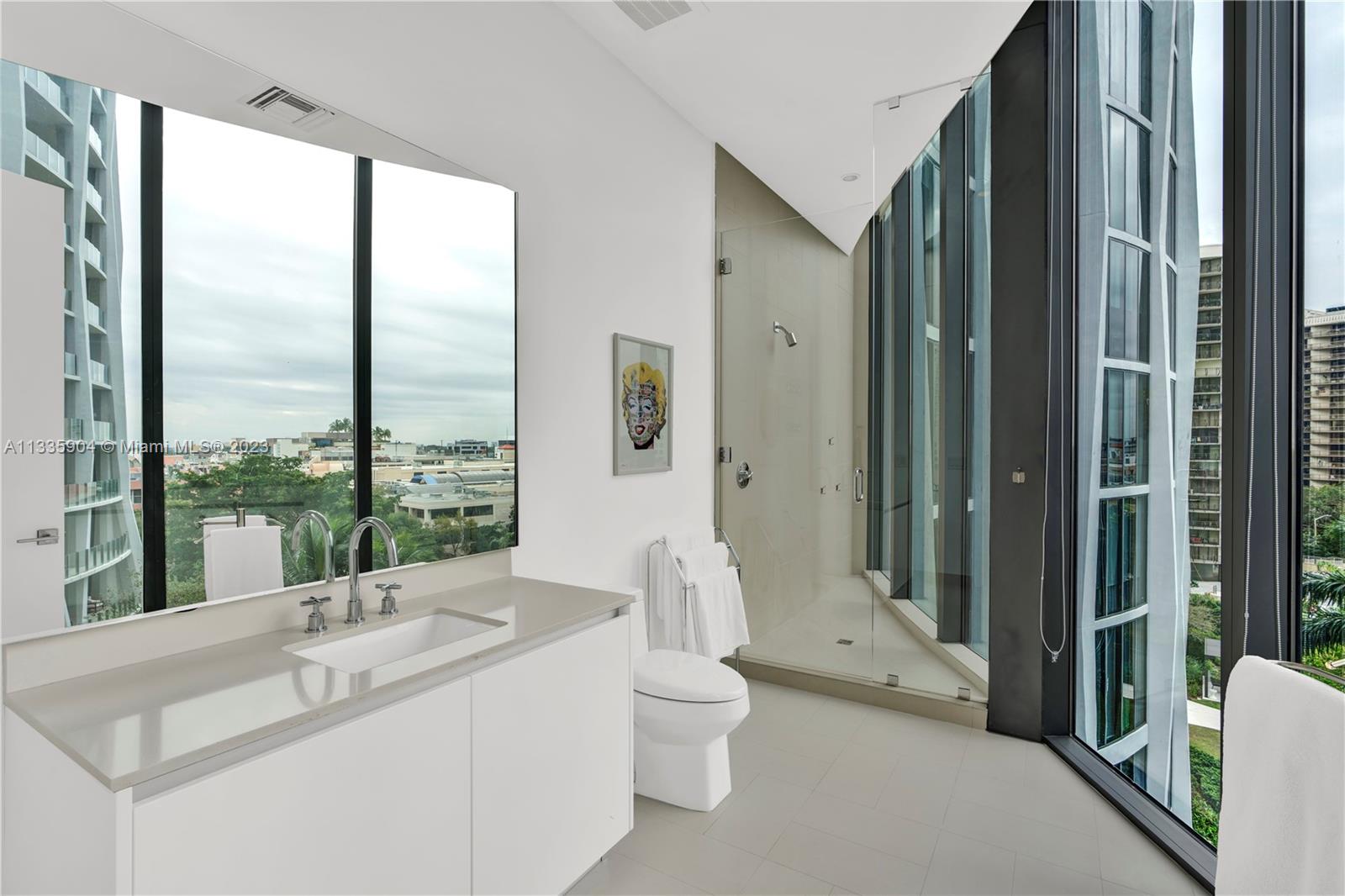 2821 S Bayshore Dr Unit: 7D