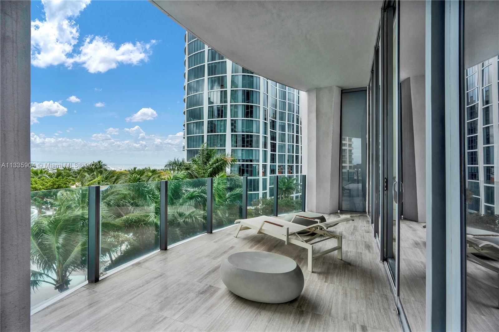 2821 S Bayshore Dr Unit: 7D
