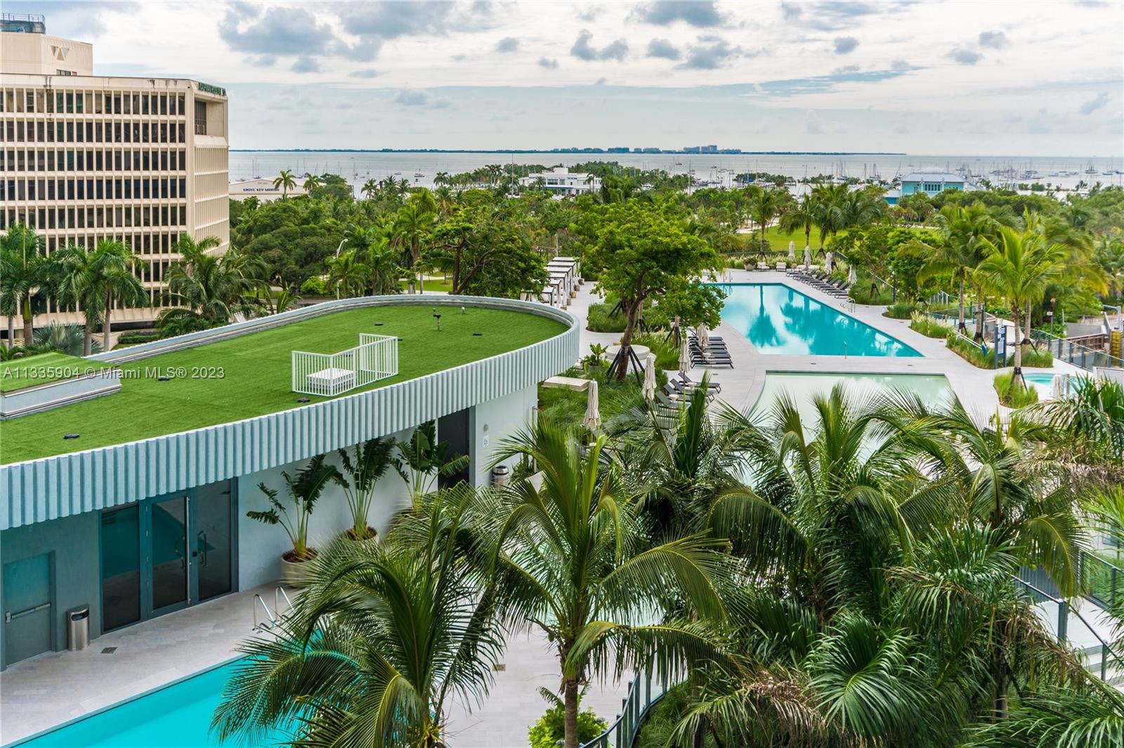 2821 S Bayshore Dr Unit: 7D