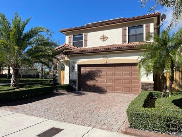 8810 NW 99th Path