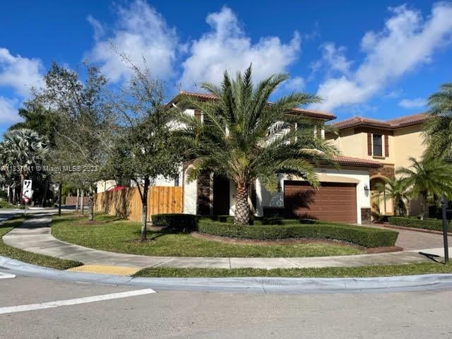 8810 NW 99th Path