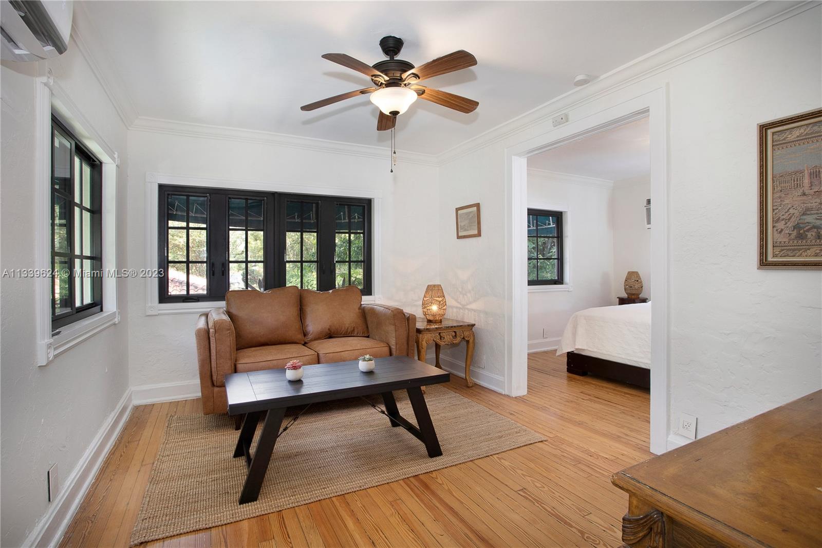 1128 Almeria Ave Unit: Guest House