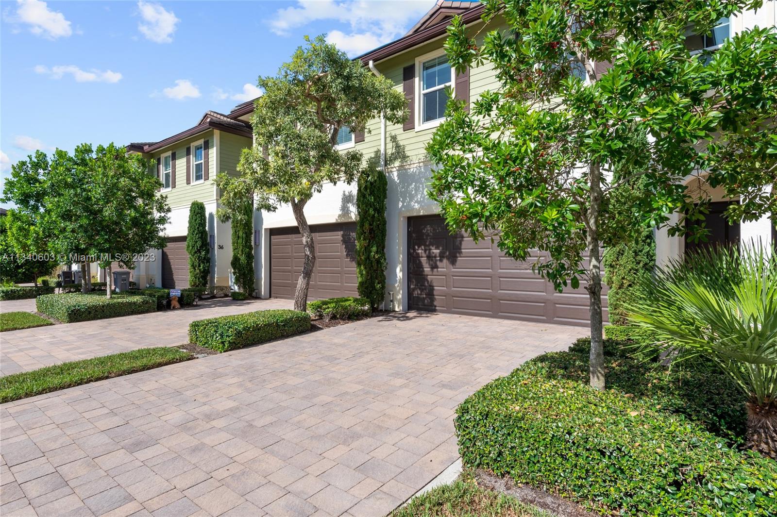 22936 Clear Echo Dr Unit: 34