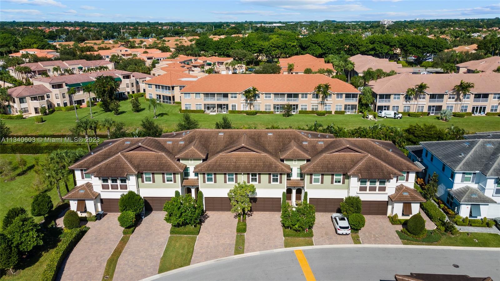 22936 Clear Echo Dr Unit: 34