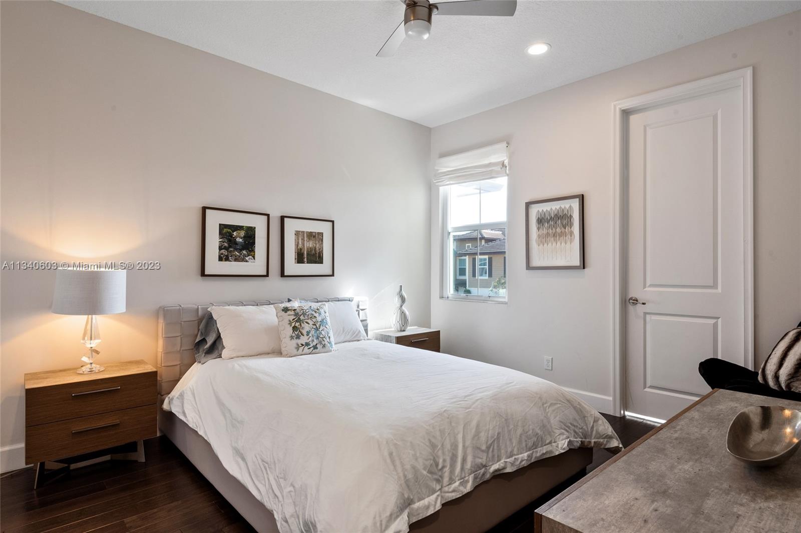 22936 Clear Echo Dr Unit: 34