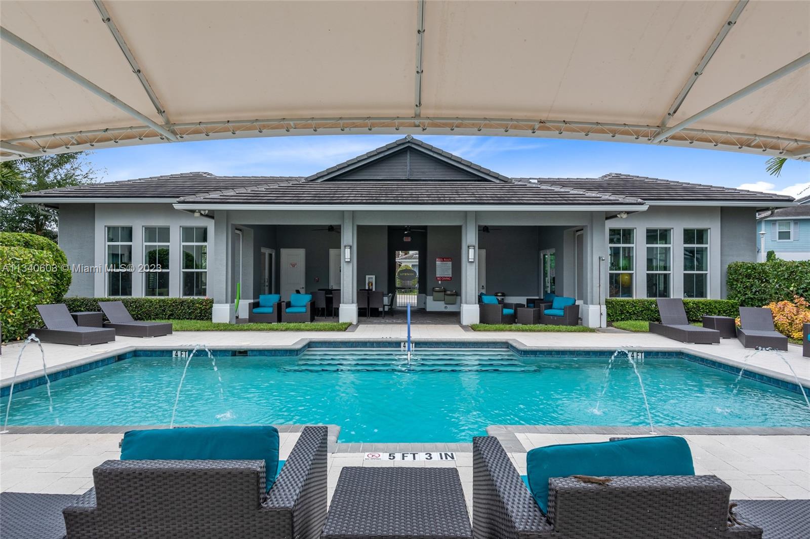 22936 Clear Echo Dr Unit: 34
