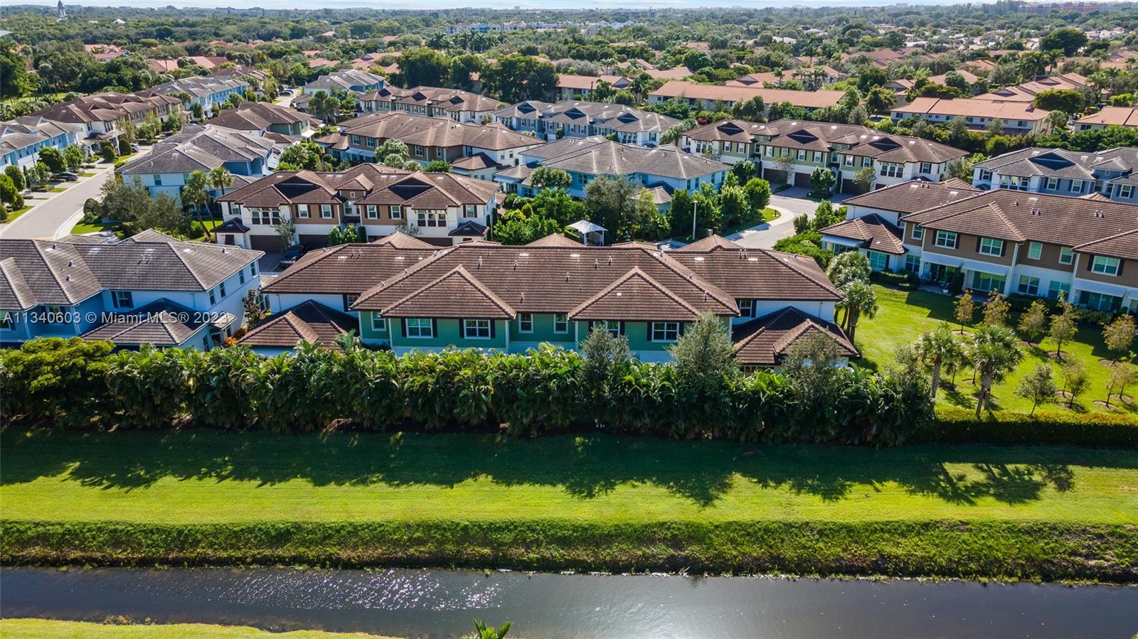 22936 Clear Echo Dr Unit: 34