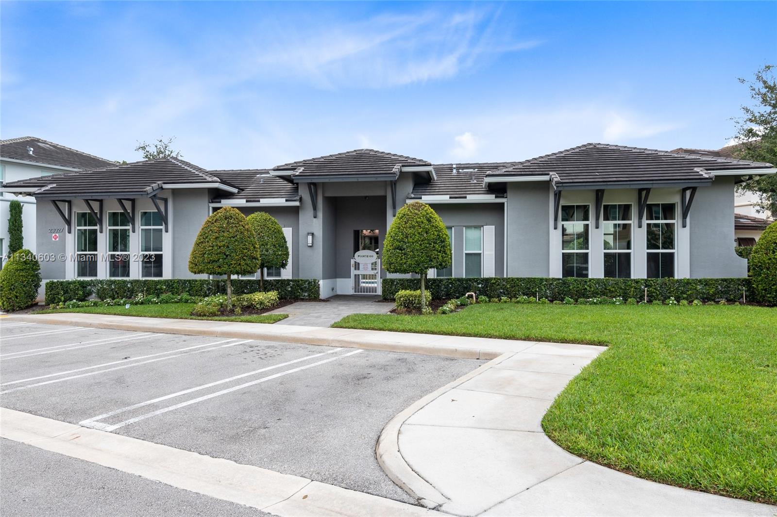 22936 Clear Echo Dr Unit: 34