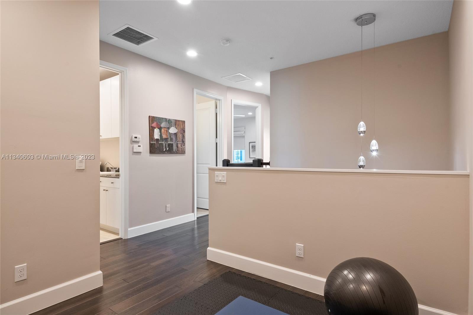 22936 Clear Echo Dr Unit: 34