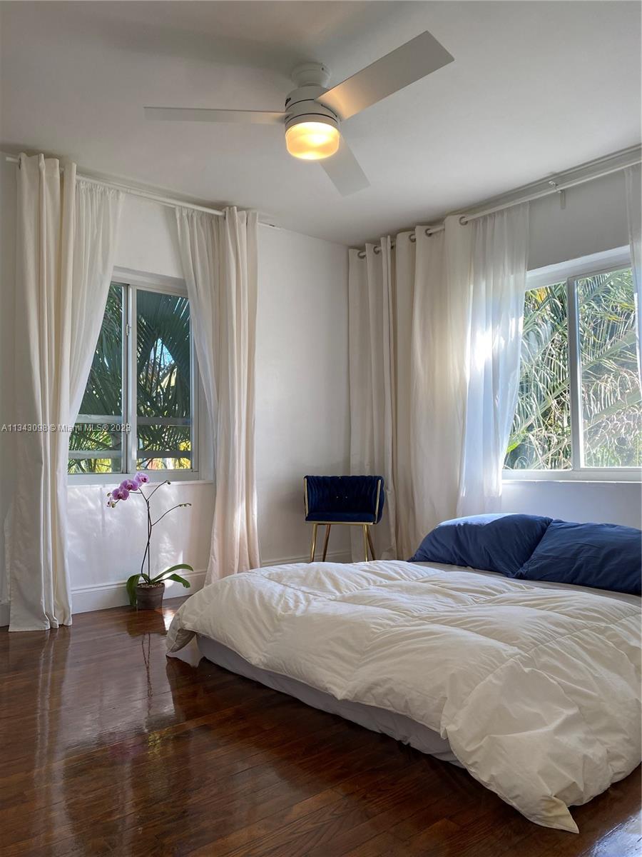 525 NE 63rd St Unit: 4