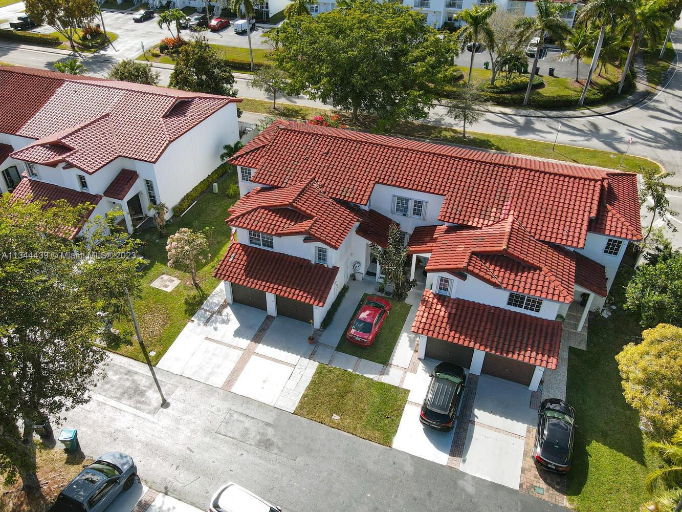 20736 SW 81st Pl Unit: *