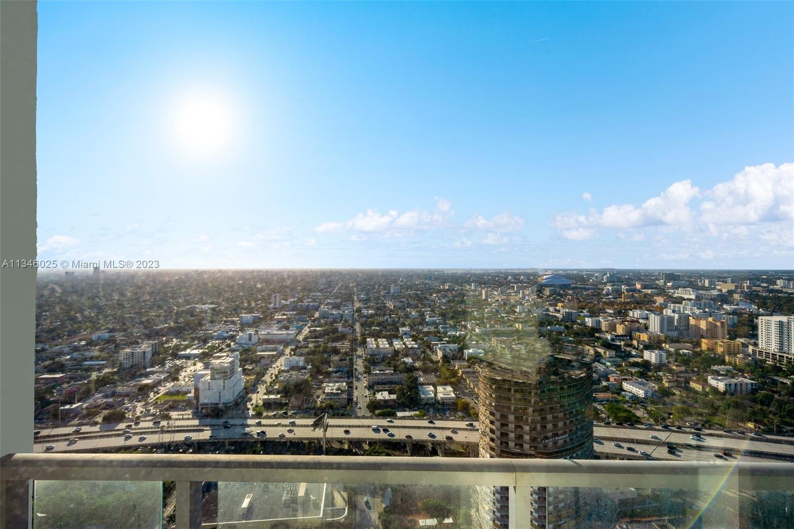 185 SW 7th St Unit: 4400