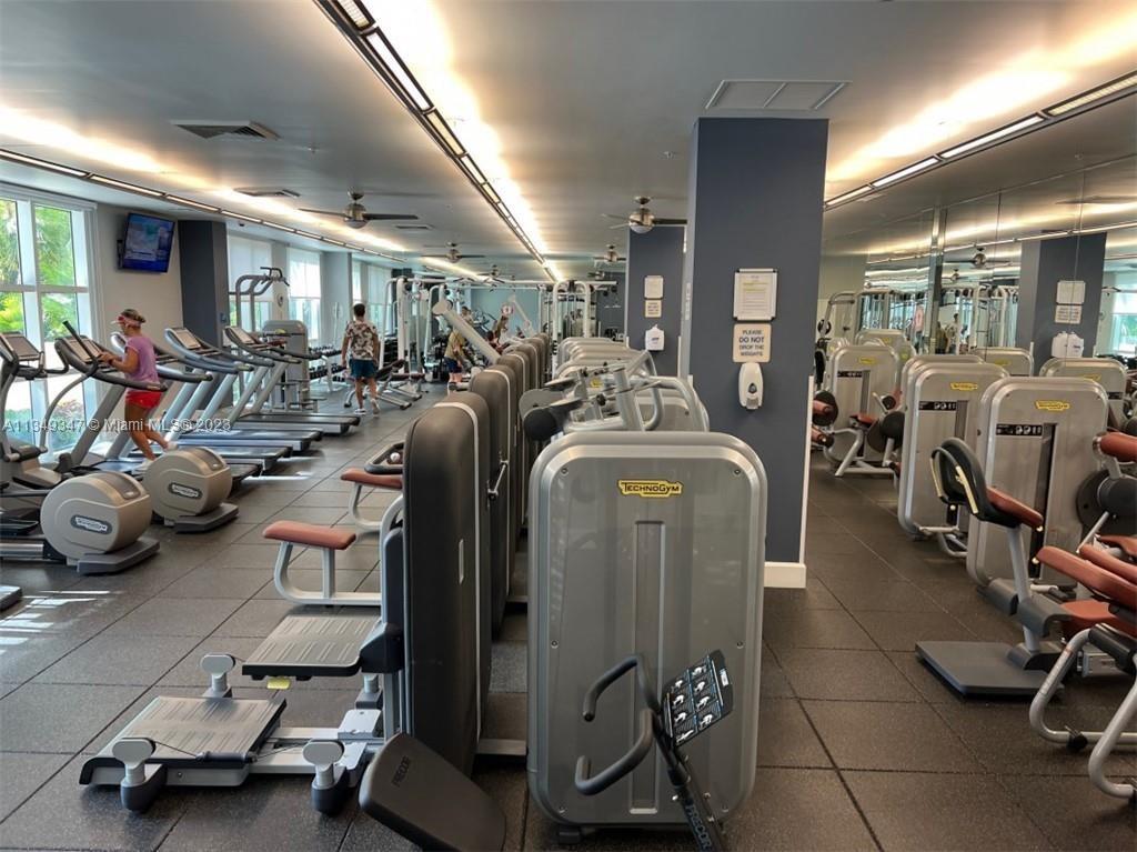 2000 N Bayshore Dr Unit: 1604