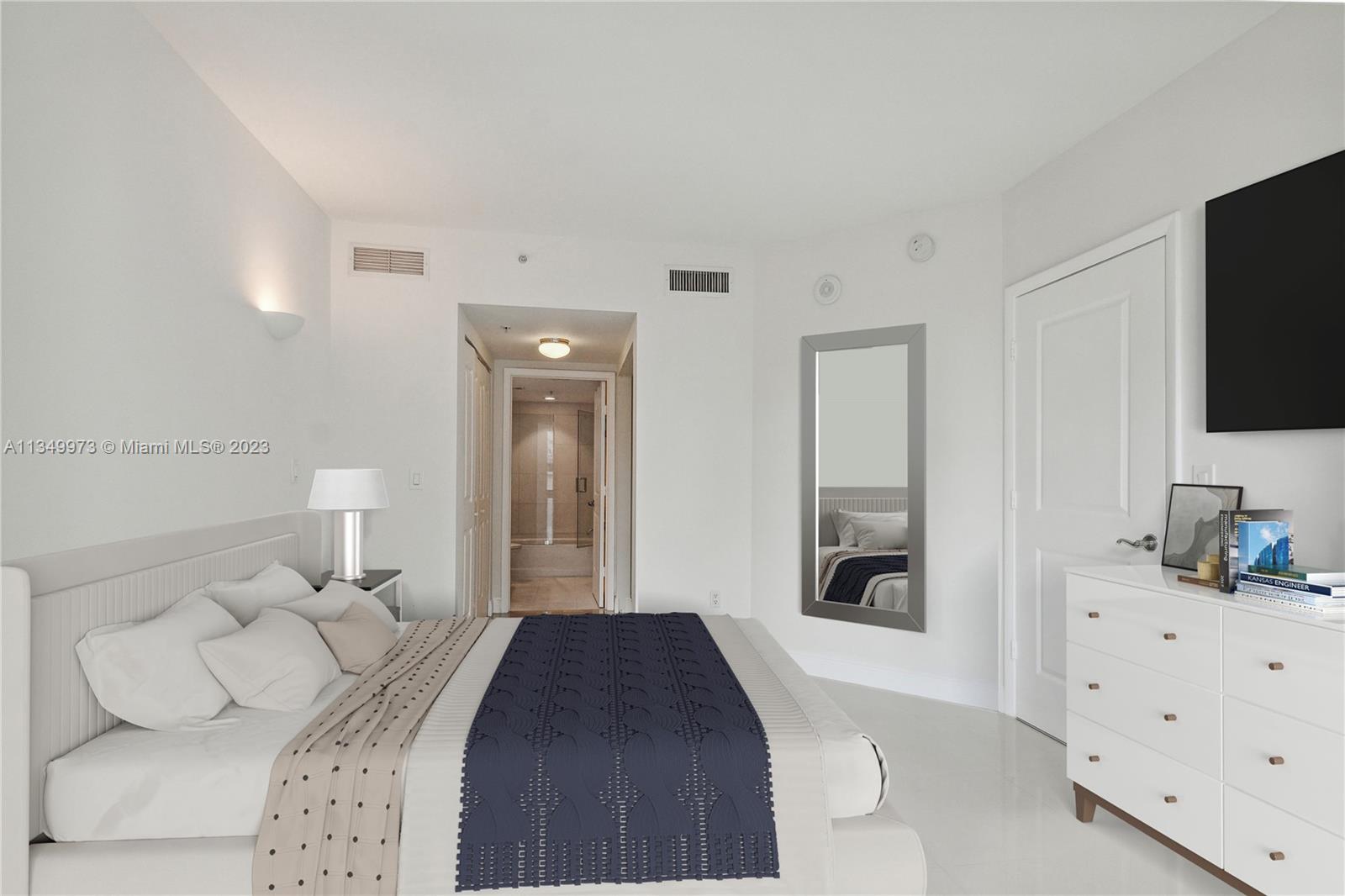 186 SE 12 Ter Unit: 1103