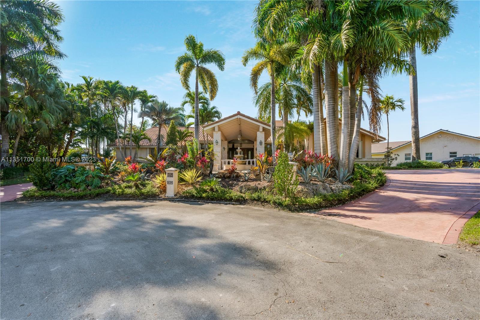 10304 SW 87th Ct