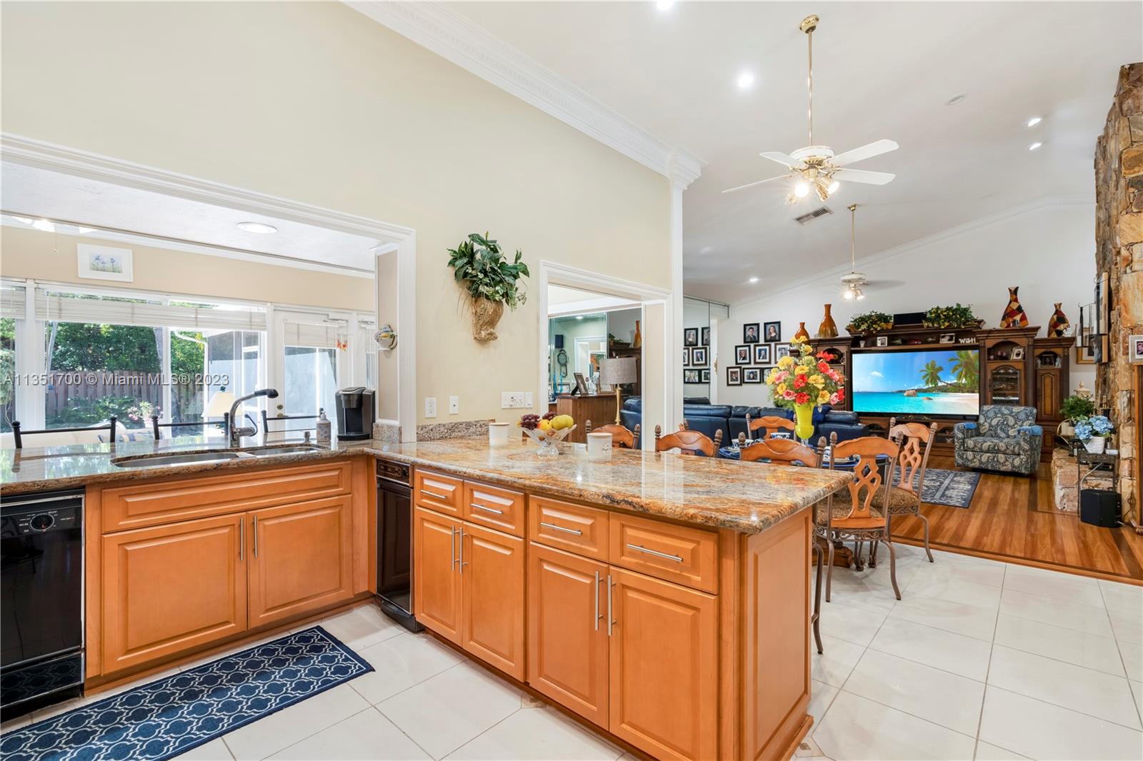 10304 SW 87th Ct