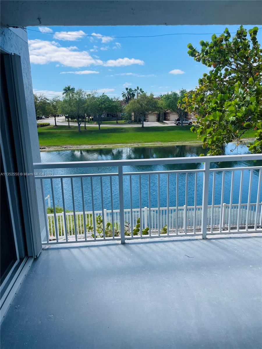 8500 SW 212 St Unit: 204